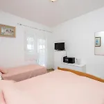 2 Bedroom Amazing In *