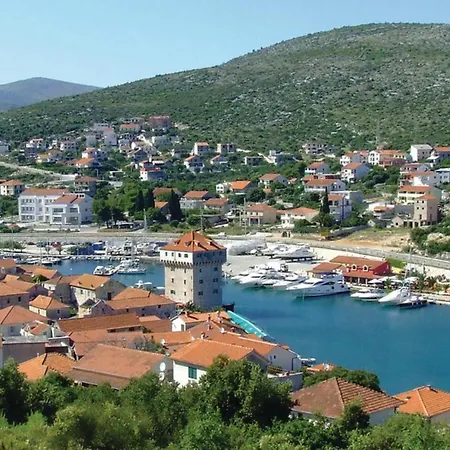 2 Bedroom Amazing In * Gustirna